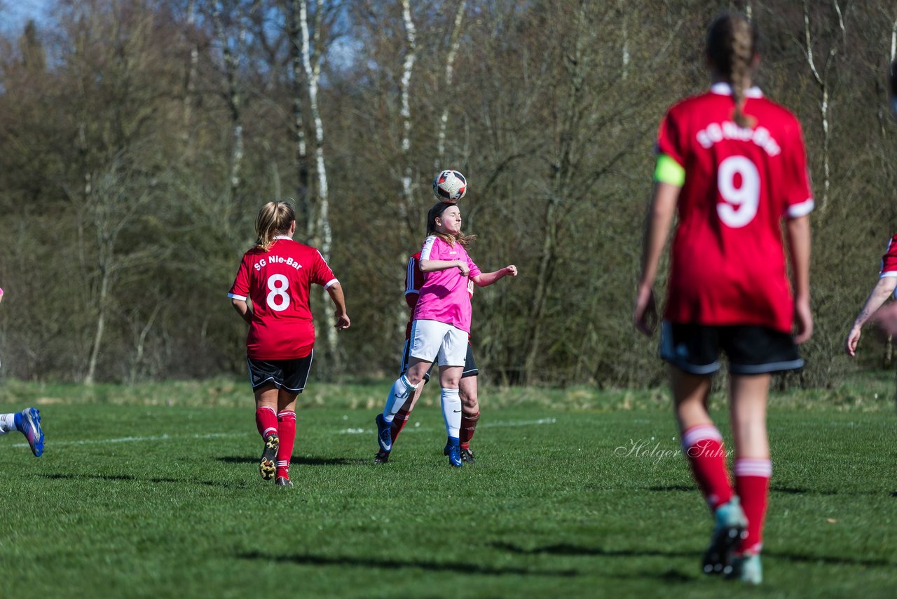 Bild 100 - Frauen SG Nie-Bar - PTSV Kiel : Ergebnis: 3:3